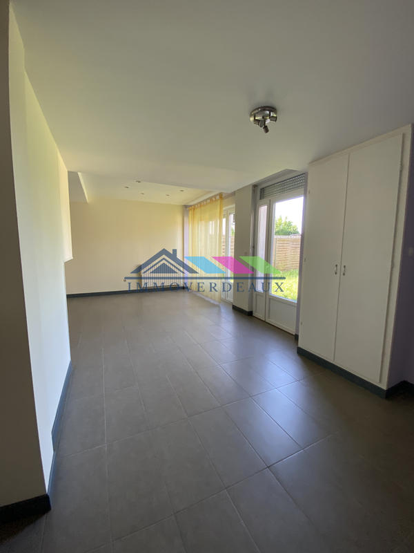 Maison - 177 m² - 7 pièces