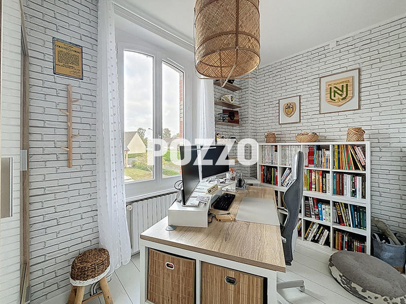 Maison - 196 m² - 7 pièces