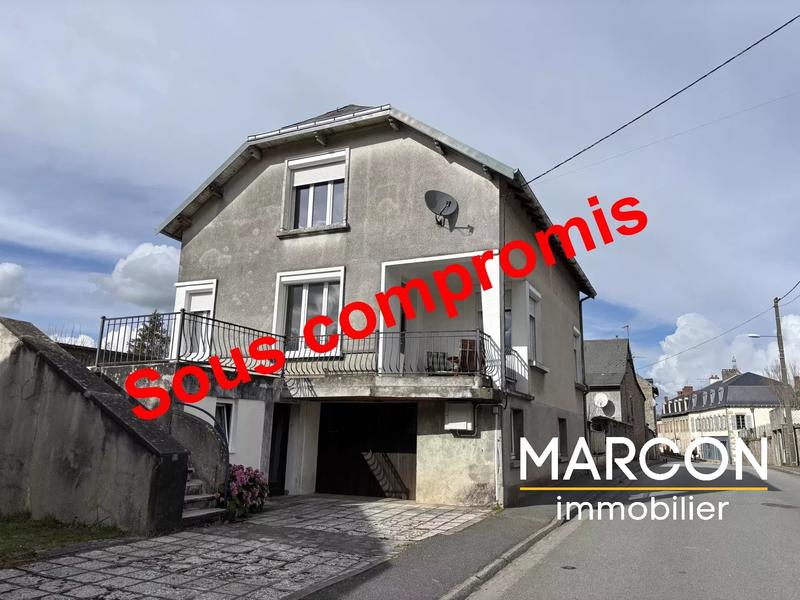 Maison de ville - 104 m² - 4 pièces