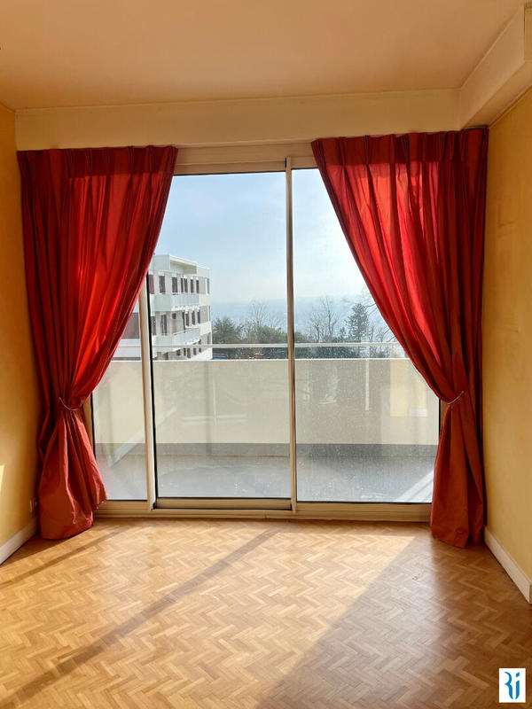 Appartement - 143 m² - 4 pièces