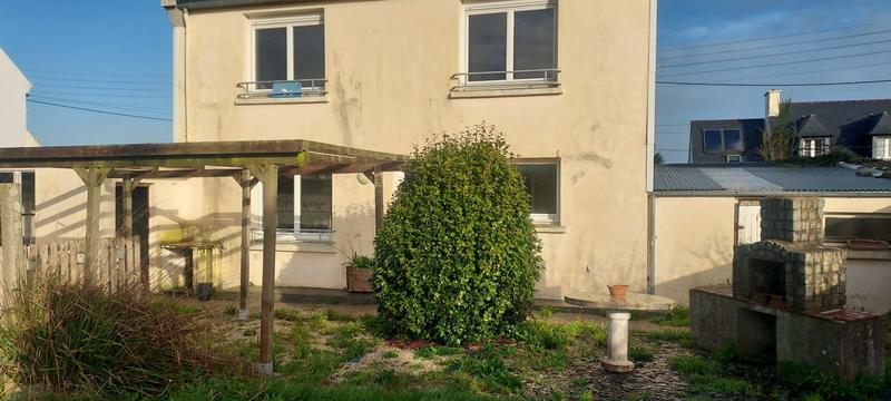 Maison traditionnelle - 97 m² - 7 pièces