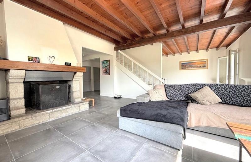 Maison - 180 m² - 6 pièces