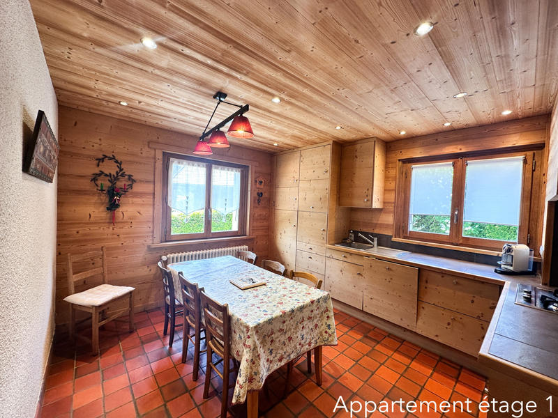 Maison - 171 m² - 10 pièces