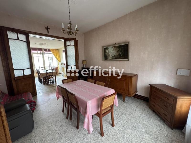 Maison - 138 m² - 8 pièces