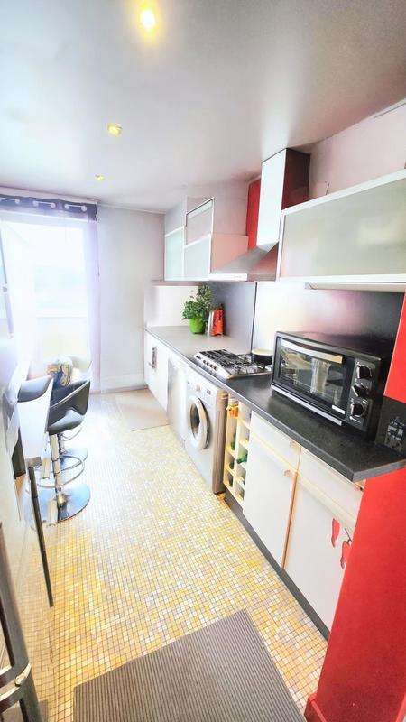 Appartement - 94 m² - 5 pièces