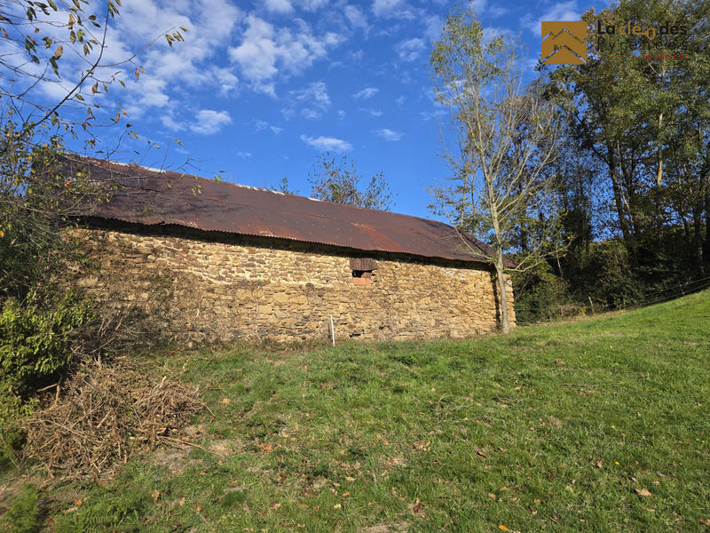 Maison ancienne - 61 m² - 2 pièces