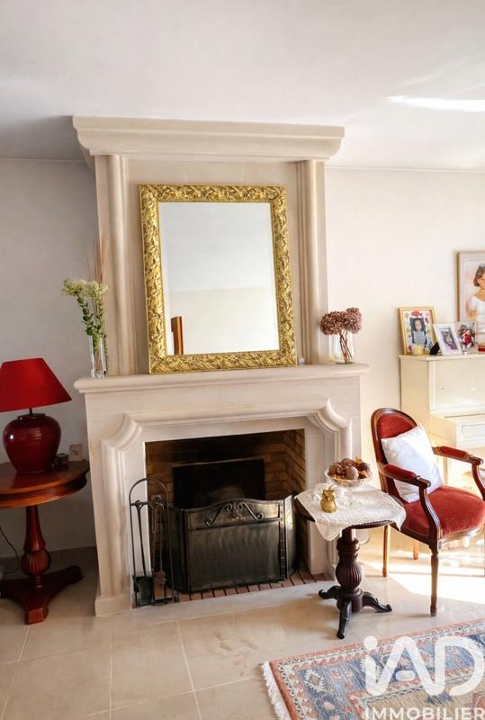 Maison - 177 m² - 8 pièces