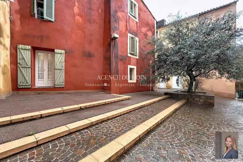 Local commercial - 97 m²