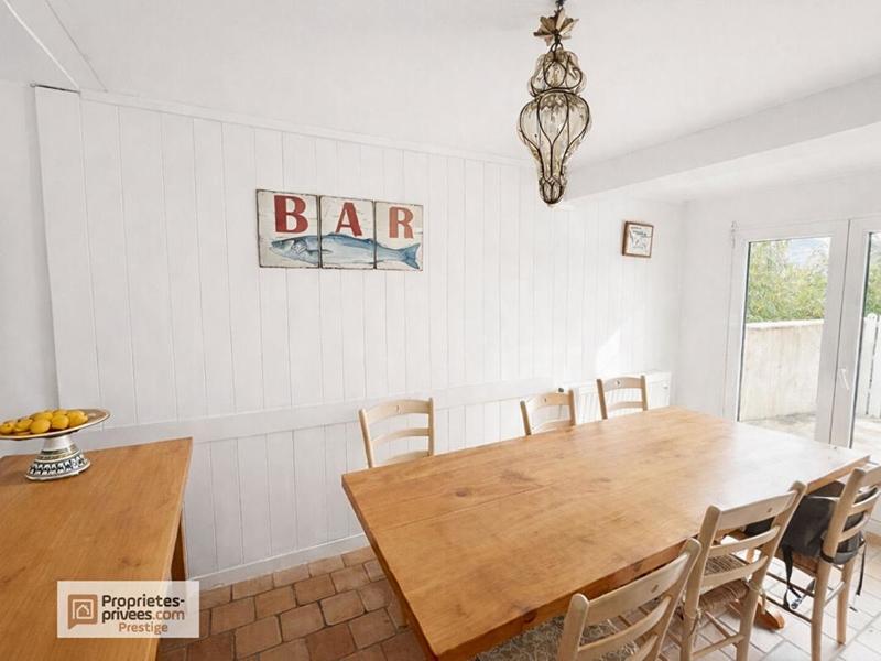 Maison - 172 m² - 7 pièces