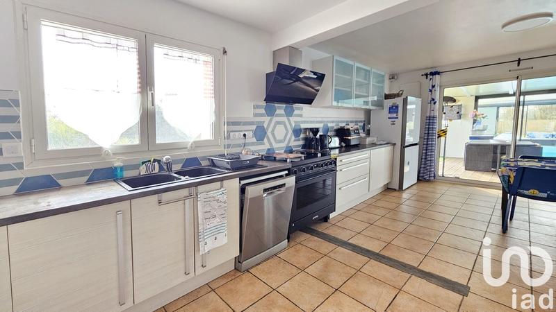 Maison - 260 m² - 11 pièces