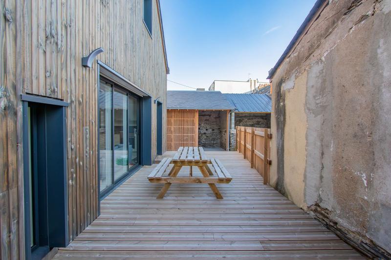 Maison - 99 m² - 6 pièces