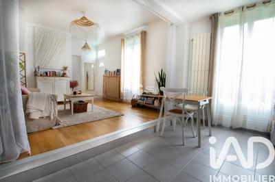 Maison - 75 m² - 3 pièces