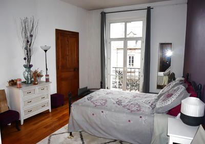 Appartement - 160 m² - 6 pièces