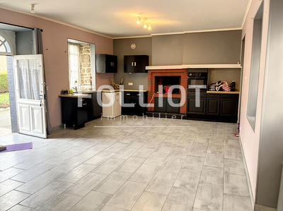 Maison - 170 m² - 7 pièces