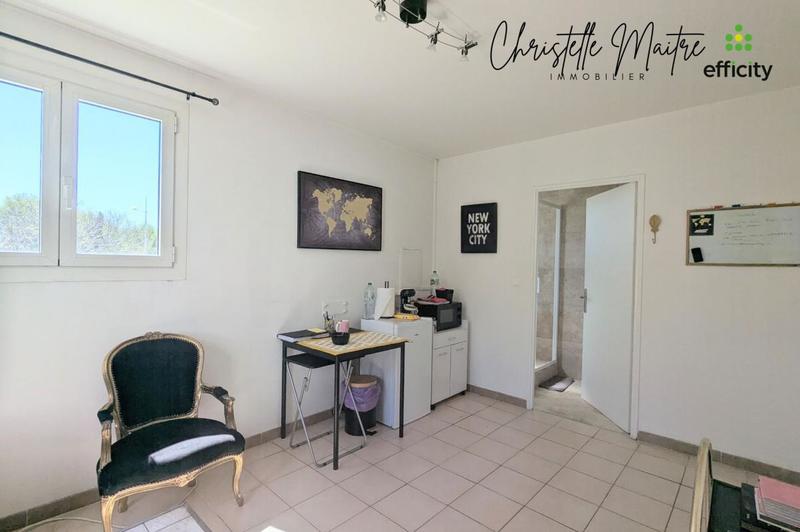 Local commercial - 60 m² - 3 pièces