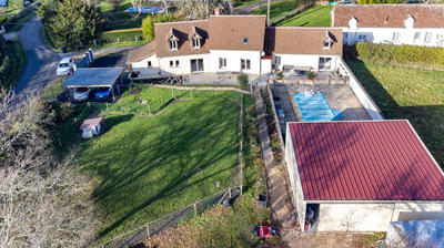 Maison - 196 m² - 7 pièces