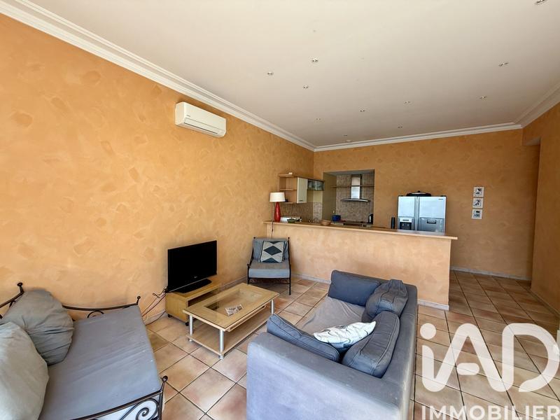 Appartement - 80 m² - 4 pièces