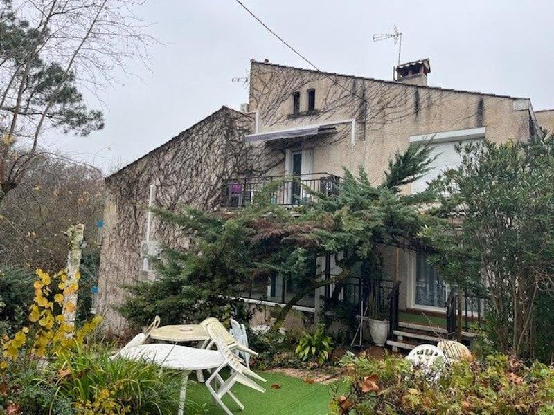 Local commercial - 359 m² - 1 pièce