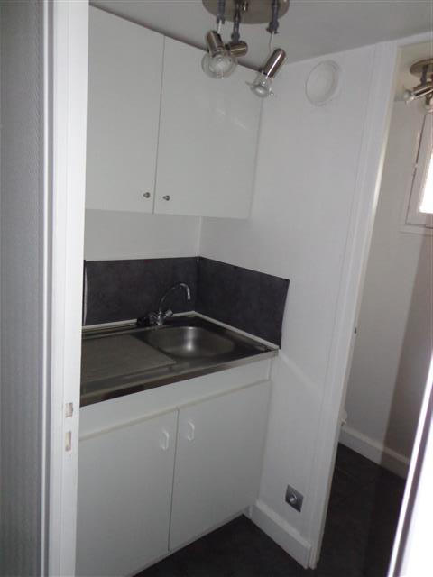 Local commercial - 73 m² - 4 pièces