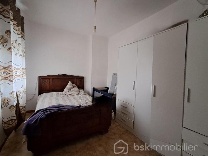 Maison traditionnelle - 213 m² - 12 pièces