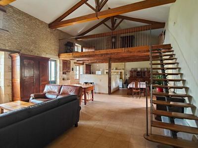 Maison en pierre - 146 m² - 4 pièces