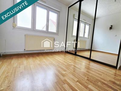 Maison - 97 m² - 6 pièces