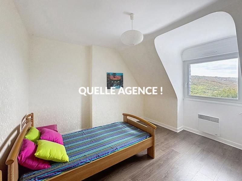 Maison en pierre - 137 m² - 7 pièces