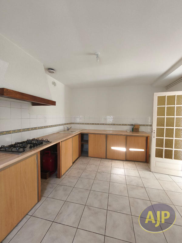 Maison - 135 m² - 6 pièces