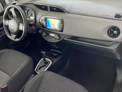 Toyota Yaris Hybride Pro 100h France Business