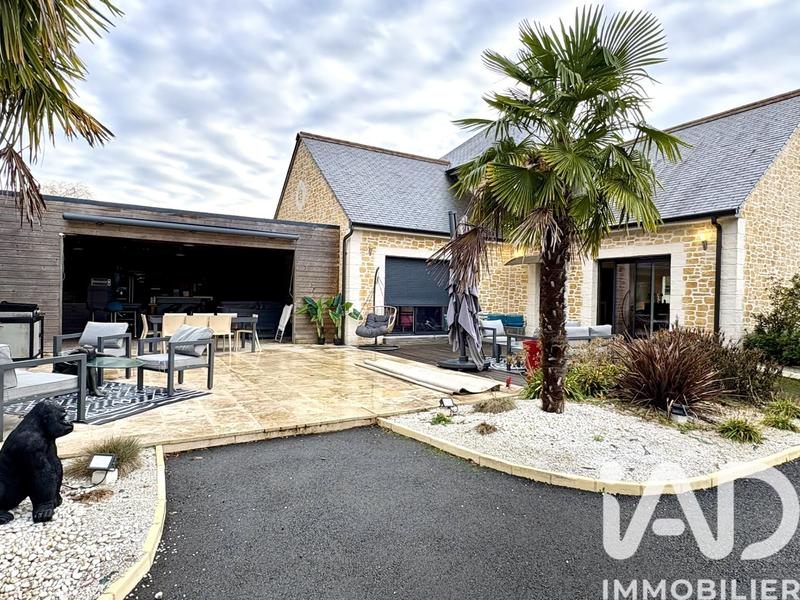 Maison - 170 m² - 4 pièces