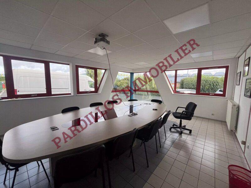 Local commercial - 10 250 m²