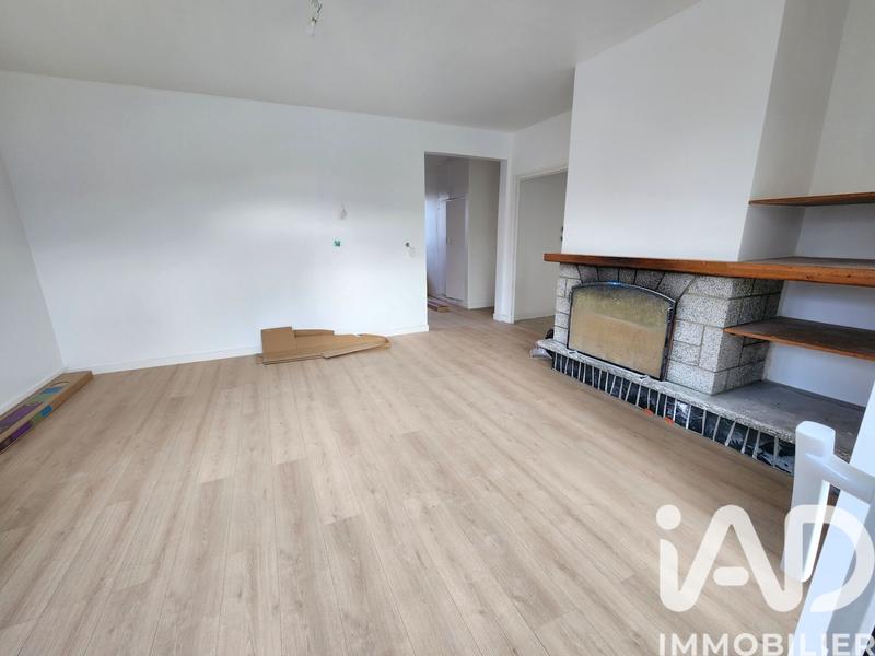 Maison - 180 m² - 8 pièces