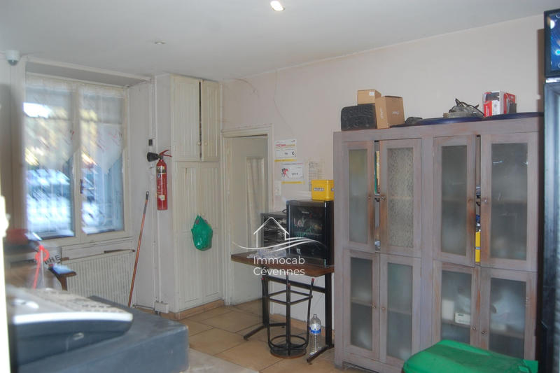 Fonds de commerce - Magasins - 80 m²