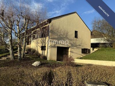 Maison - 105 m² - 6 pièces