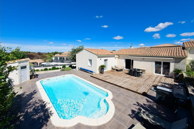 Maison - 210 m² - 5 pièces