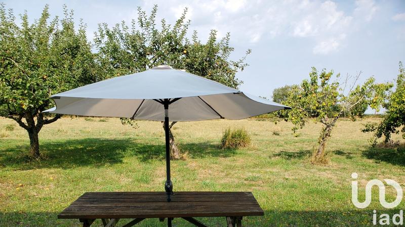 Maison - 214 m² - 8 pièces