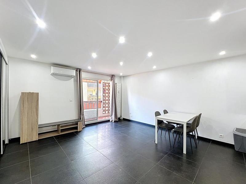 Studio - 33 m² - 1 pièce