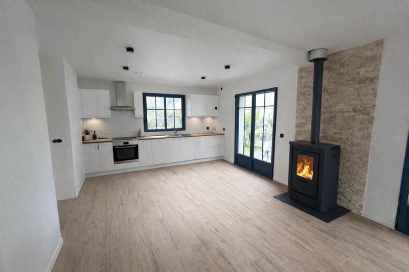 Maison - 91 m² - 4 pièces