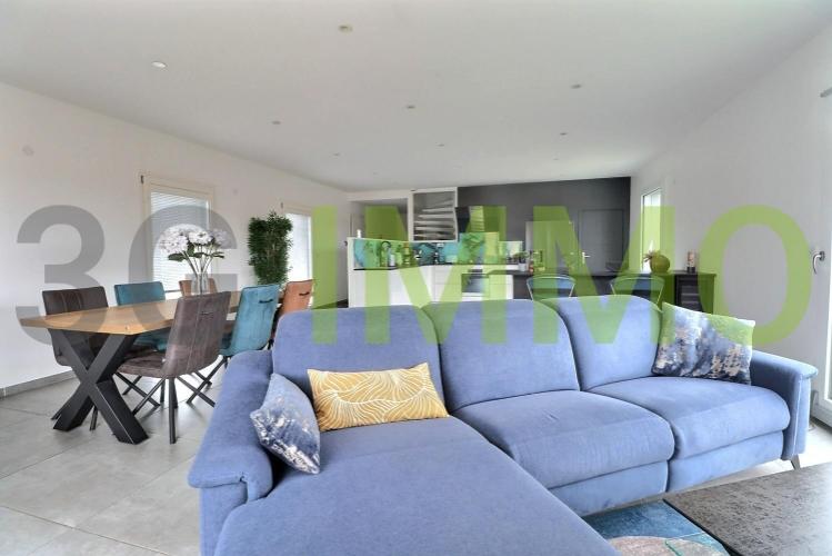 Maison contemporaine - 202 m² - 5 pièces