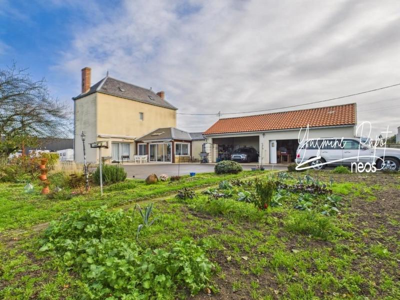 Maison - 170 m² - 5 pièces