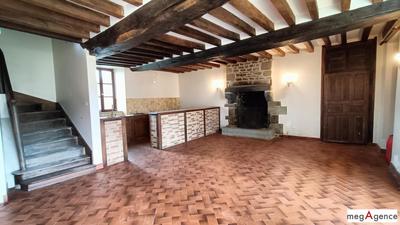 Maison de village - 80 m² - 4 pièces