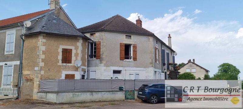 Maison - 102 m² - 5 pièces