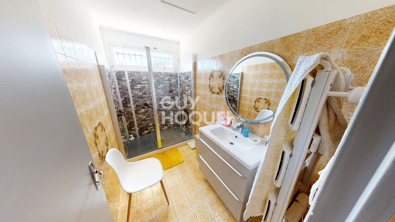 Maison - 80 m² - 4 pièces