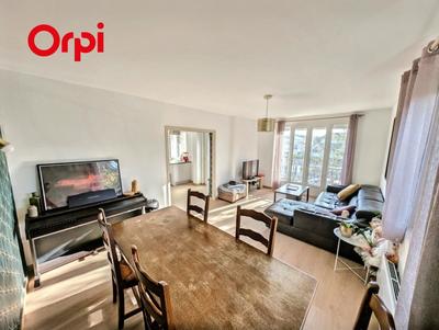Appartement - 114 m² - 5 pièces
