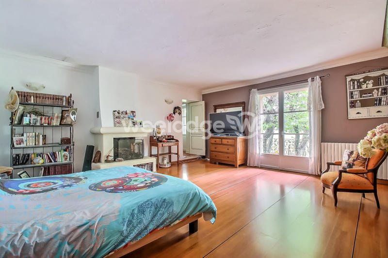 Bastide - 558 m² - 10 pièces