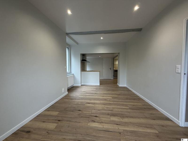 Maison traditionnelle - 172 m² - 7 pièces