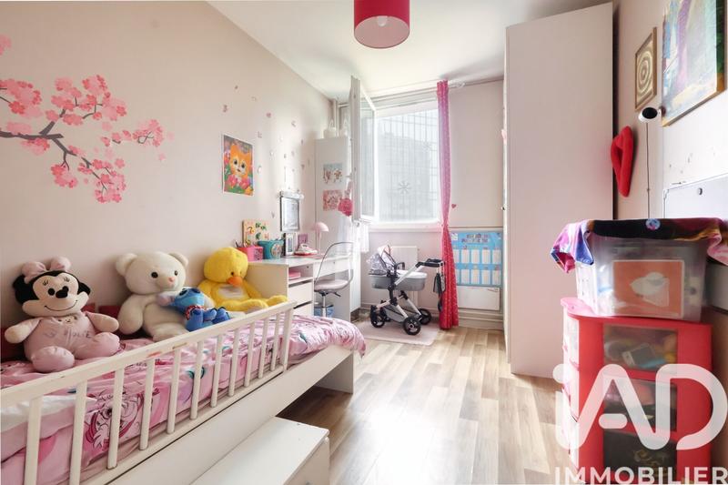 Appartement - 77 m² - 4 pièces