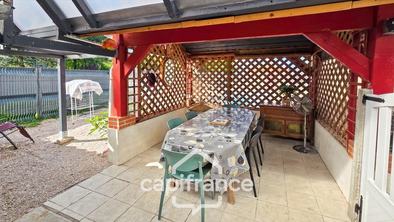 Maison - 185 m² - 10 pièces