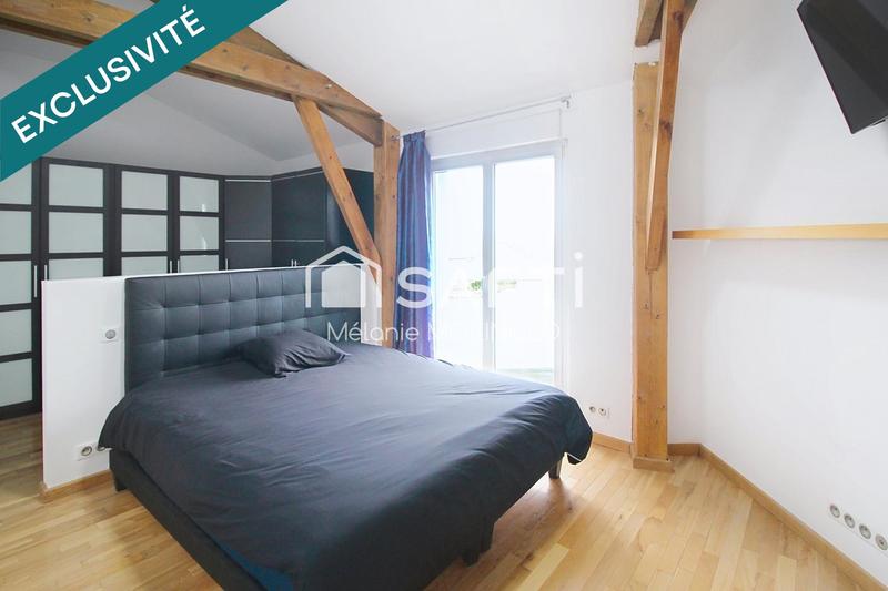 Maison - 260 m² - 12 pièces