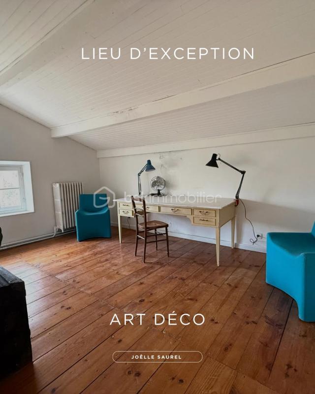 Propriété - 415 m² - 7 pièces